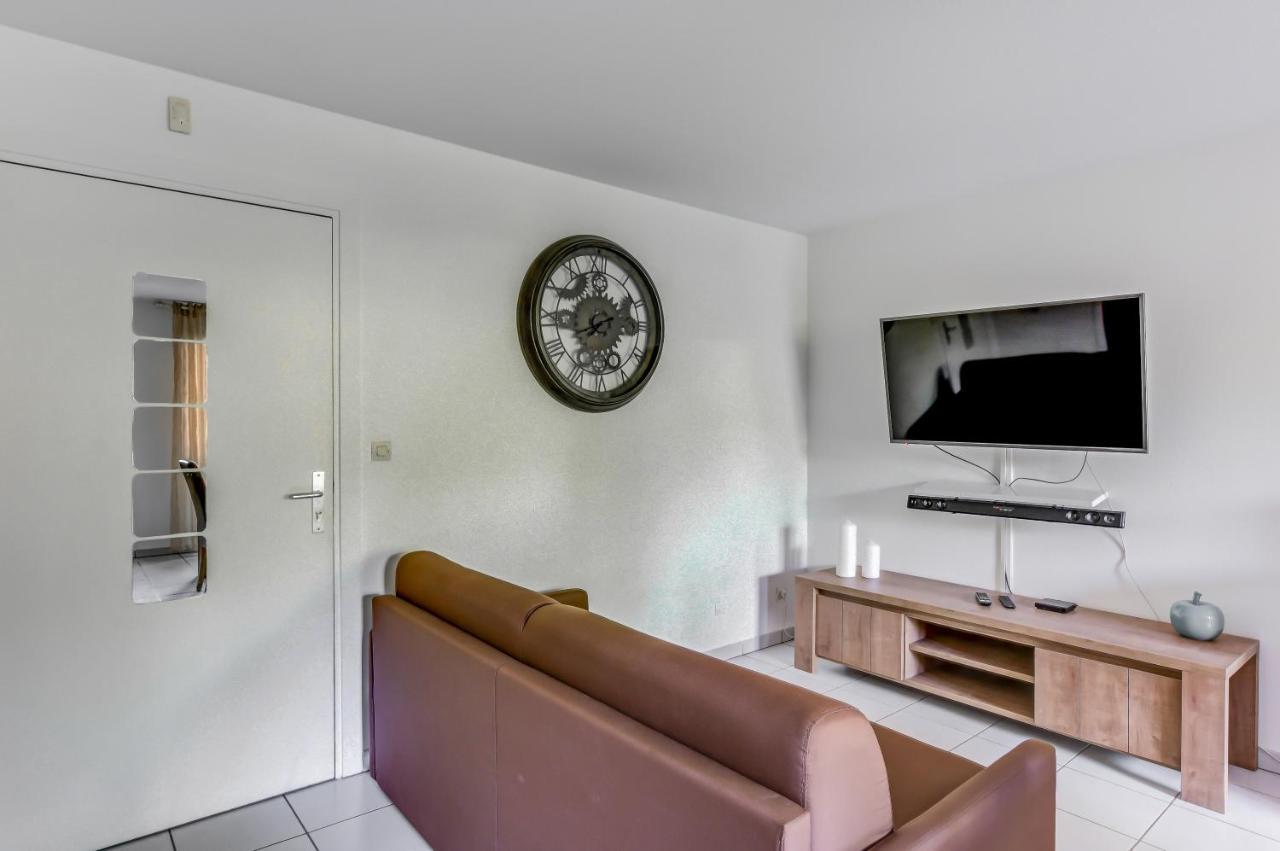 T2 Jardinet Avec Piscine, Parking Et Tennis ตูลูส ภายนอก รูปภาพ